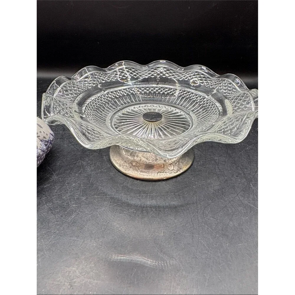 Handcrafted Ceramic Duck Pin Cushion in Lavender and Cream on Glass Dish